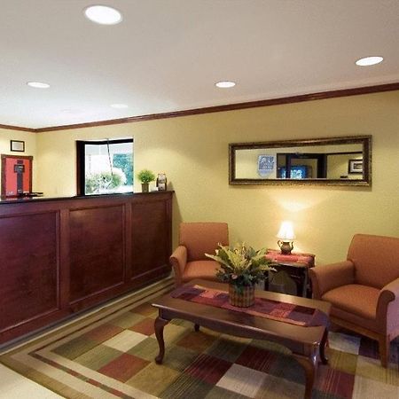 Varsity Inn Osu South Кълъмбъс Екстериор снимка