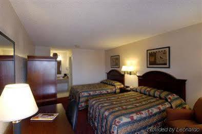 Varsity Inn Osu South Кълъмбъс Екстериор снимка