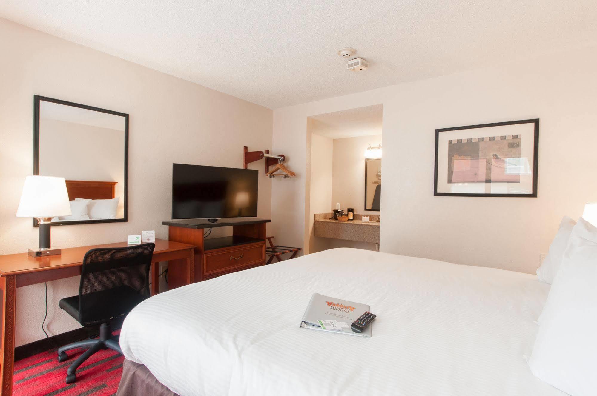 Varsity Inn Osu South Кълъмбъс Екстериор снимка